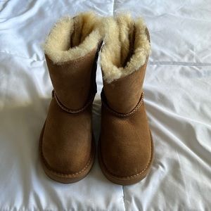 Ugg little girls tall Bailey boot size 9